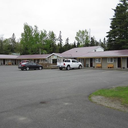 Scoodic Motel Saint Stephen Exterior foto