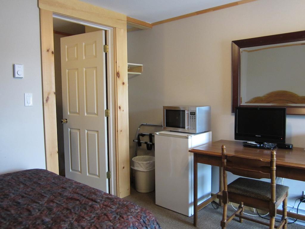Scoodic Motel Saint Stephen Habitación foto